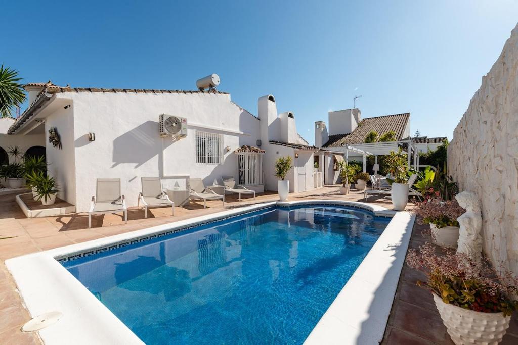Cosy beach side villa near best sandy beach - 2