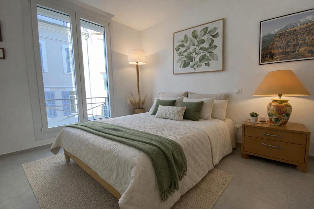 Cozy 3 Bedrooms - 4