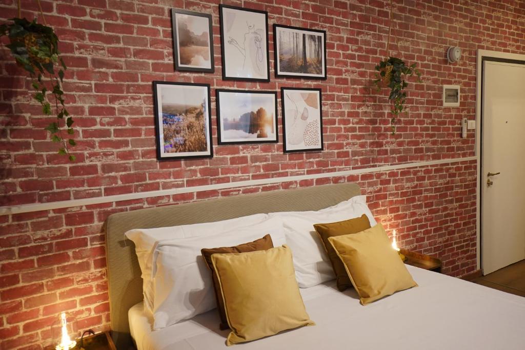 Avenue Home Rooms & Apartments - 5