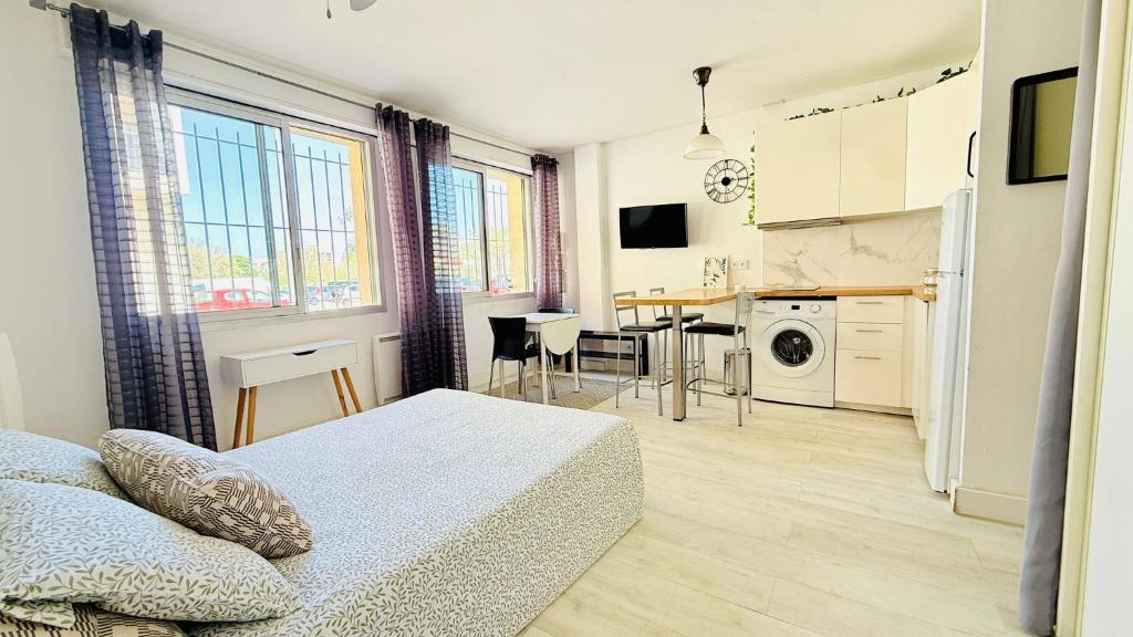 50m Plage - T2 Climatisés, Studio & Wifi - 3