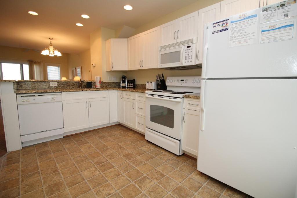 Cambridge Cove at Bermuda Bay by Kees Vacations, Kill Devil Hills (NC