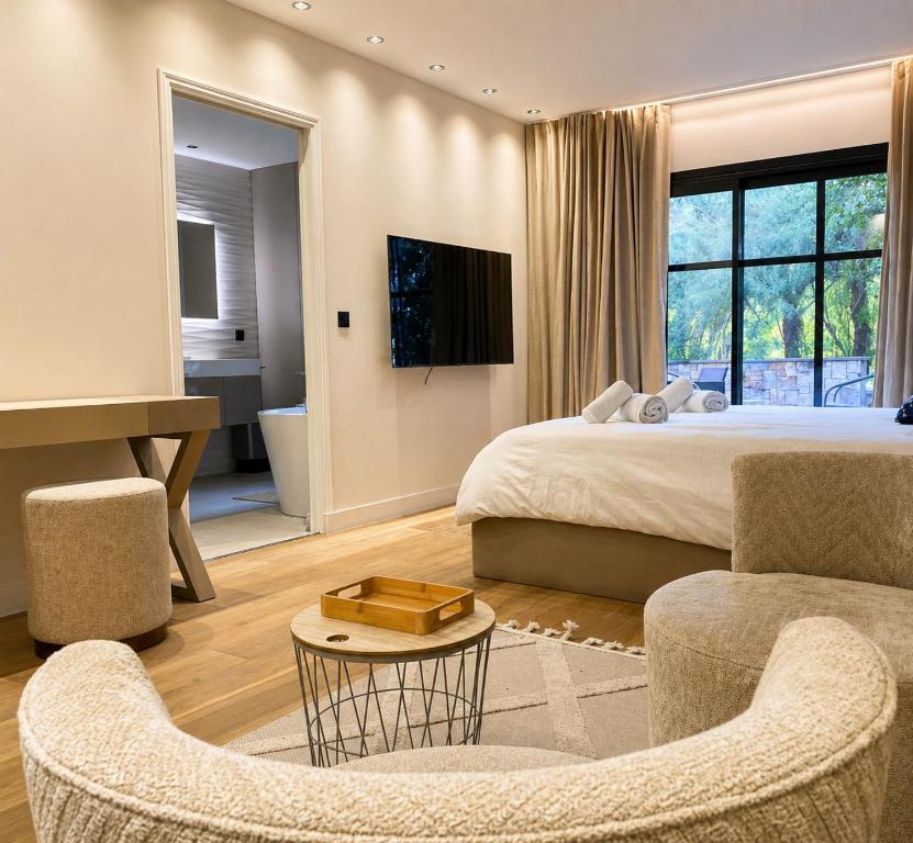 Villa ROUGE de Luxe à Mougins Piscine privée Espace Bien-être - 4