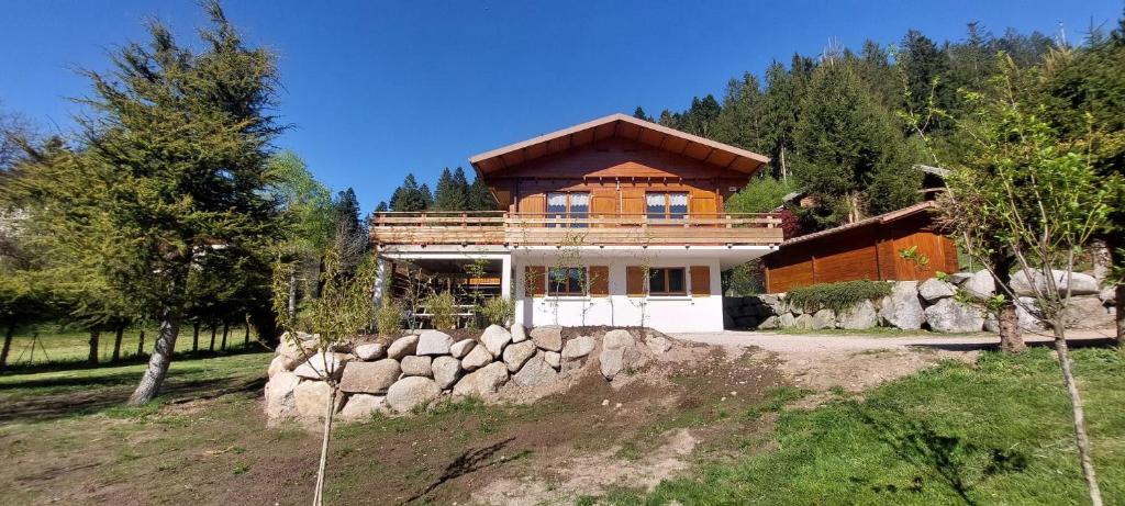 Nouveau ské chalet, SPA privatif, terrain clôturé, garage - 1