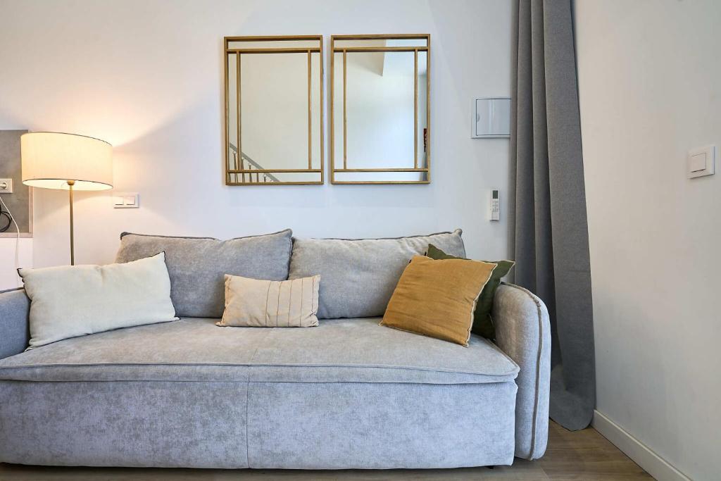 Roig Arena Cozy Loft - 2