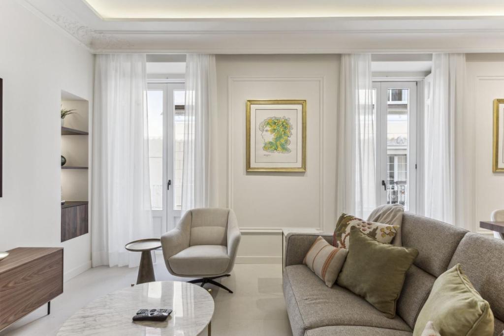 Stylish 3BR Apartment in Madrid - 3