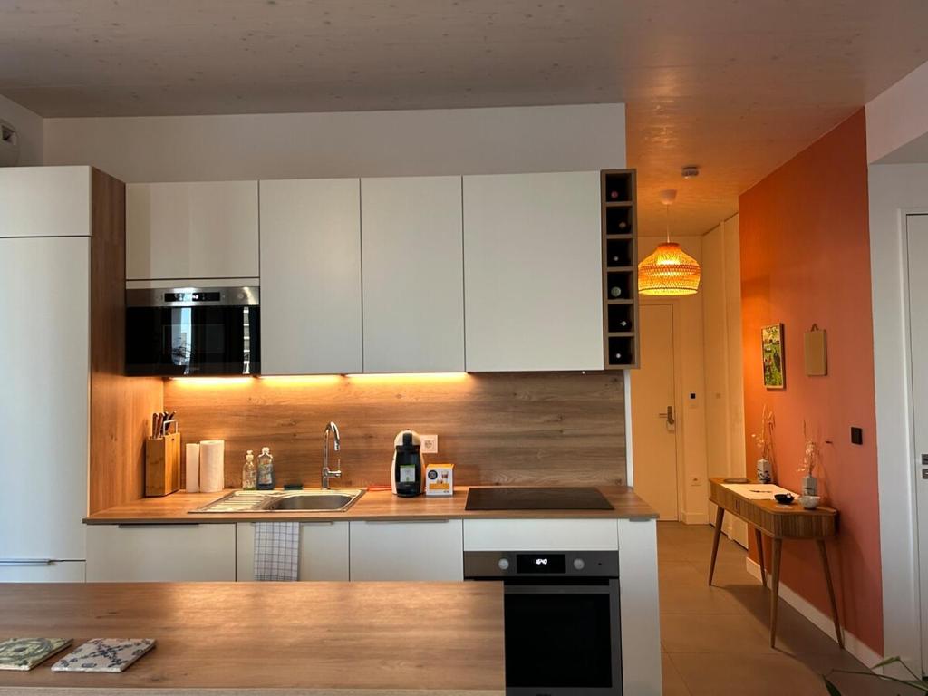 WeHost - Baudelaire - Beautiful apartment with large balcon - 3
