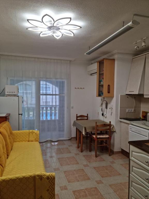 Nice studio,10 min to Del Cura beach with swim.pool - 5