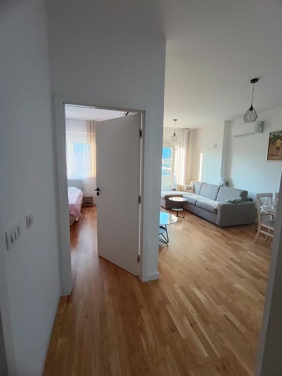 Family Home Apartment - 2