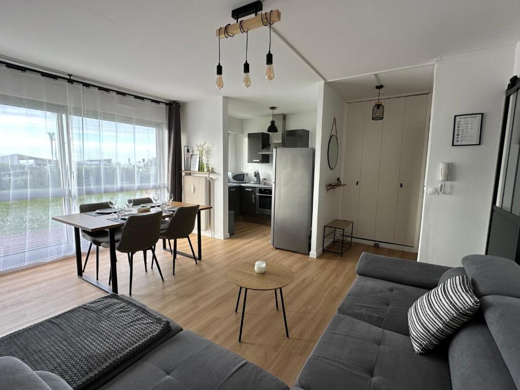 Superbe appartement en rez-de-jardin avec vue mer - 4