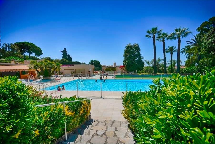 Grand appartement avec vue mer Juan-les-Pins - 5