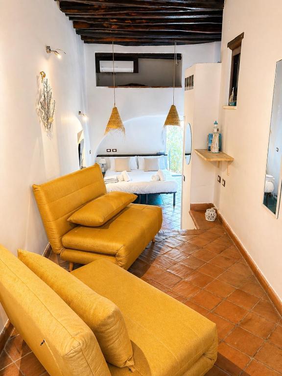Spinuzza Boutique Guesthouse Cefalù, Sicily - 3