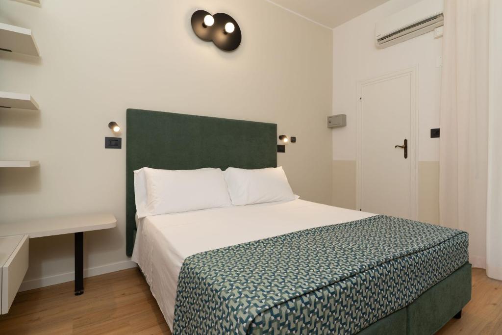 Hotel Haway — Pokoje in Rimini, Emilia-Romania