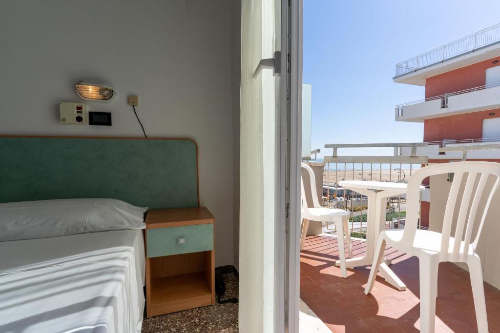 Hotel Haway — Pokoje in Rimini, Emilia-Romania