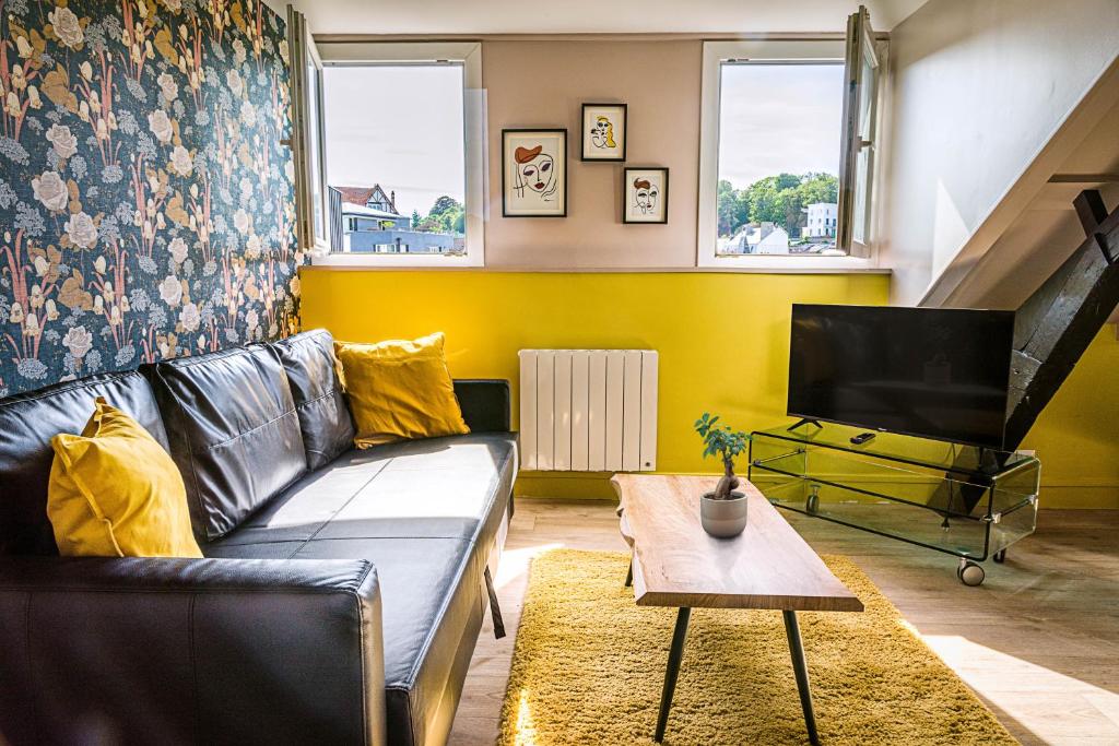 CENTRE VILLE, plusieurs appartements rénovés lumineux dans meme immeuble - 5