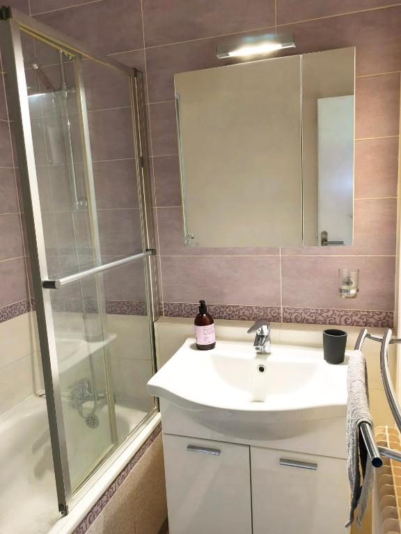 Appartement Verzy - 3 chambres - Résidence calme - Tout équipé - Proche centre de Reims, 7min en voiture - 5