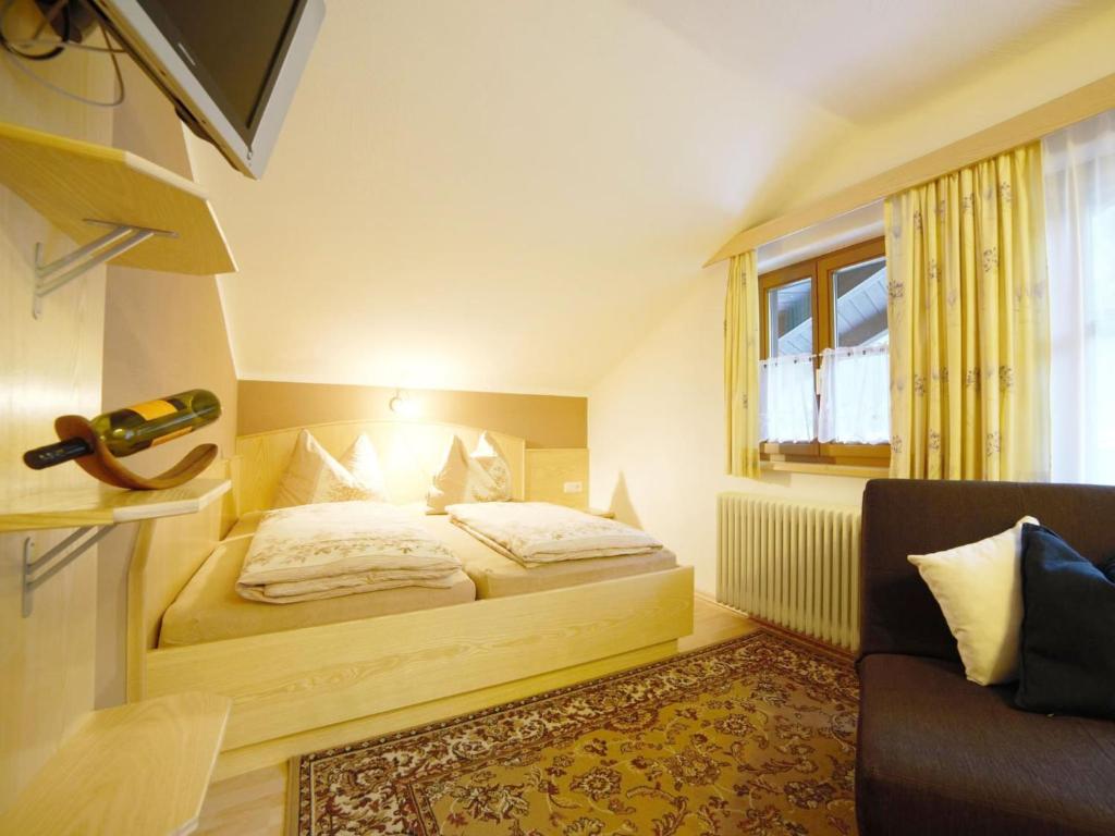 Apartment in Flachau with Mountain Views - 2