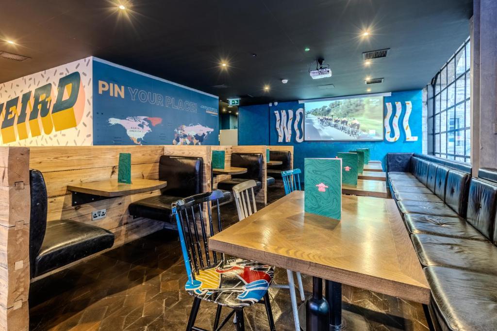 Bar/lounge