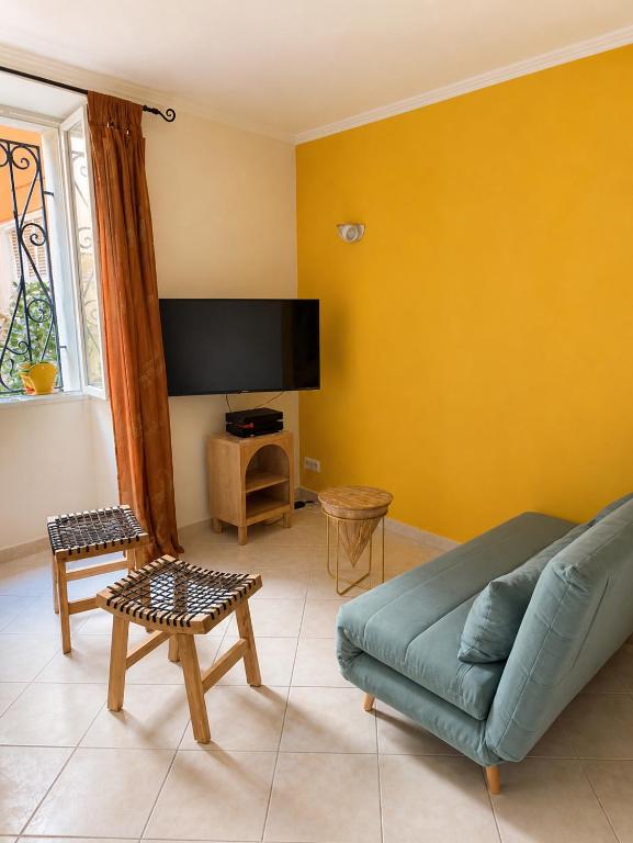 Appartement 2-4 personnes centre historique de Fréjus - 2