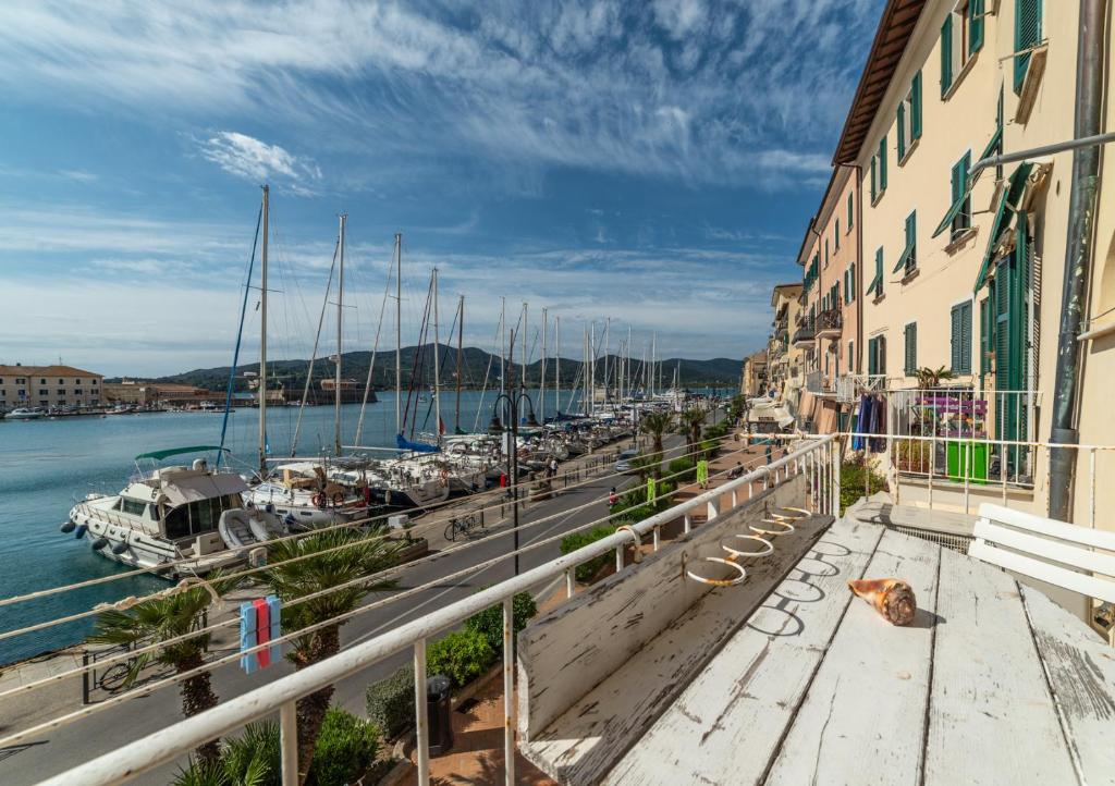 La Tonnina - Goelba - 3