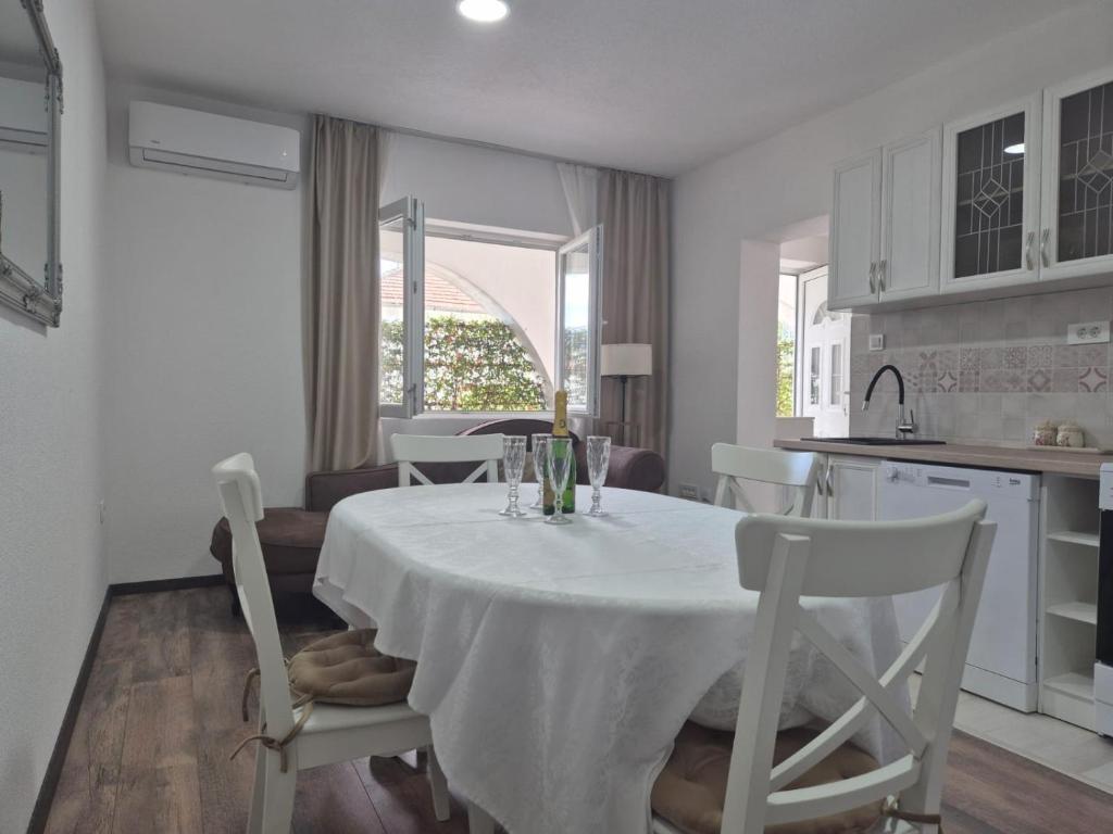 Apartmani Nika Tivat - 3