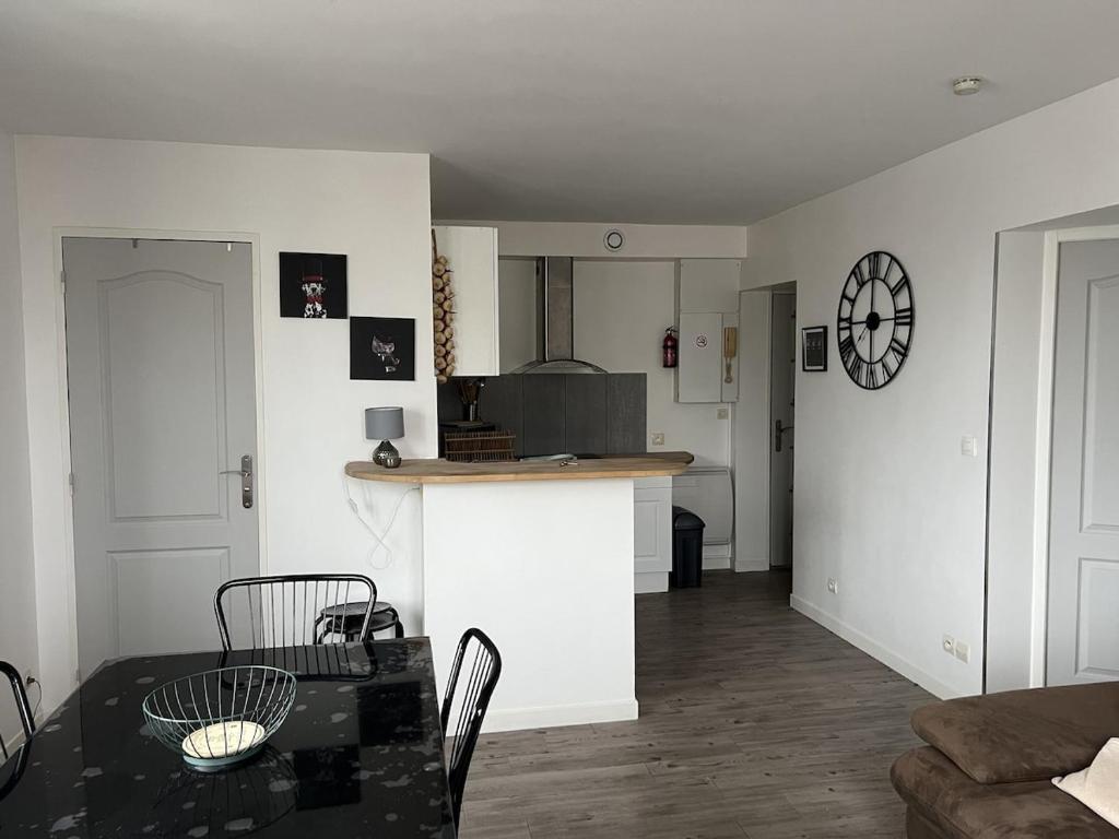 Appartement proche circuit 24h - Le Mans Geneslay - 4