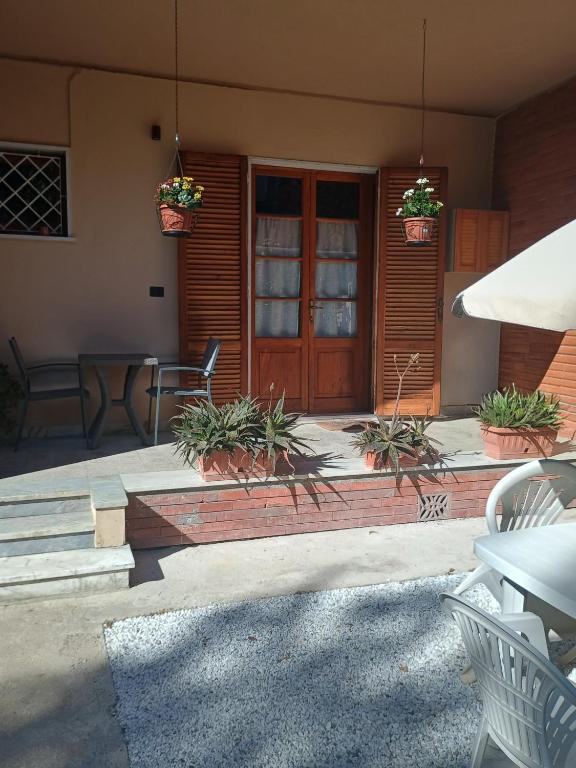 Casa a due passi dal mare Villa Cesira - 2