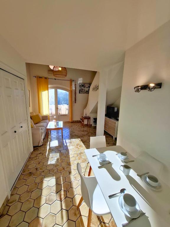 Les Suites de Robinson 05 - Standing Presta - 1