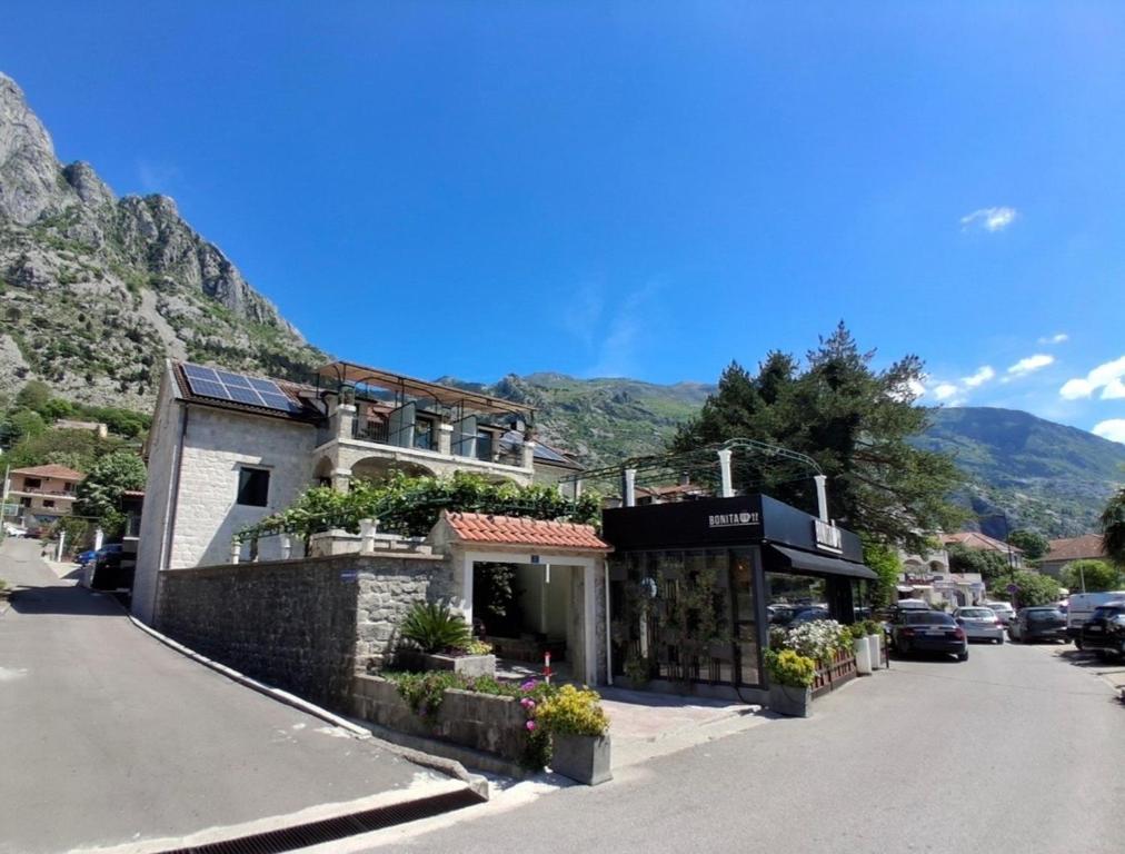 Guesthouse Anita - 2
