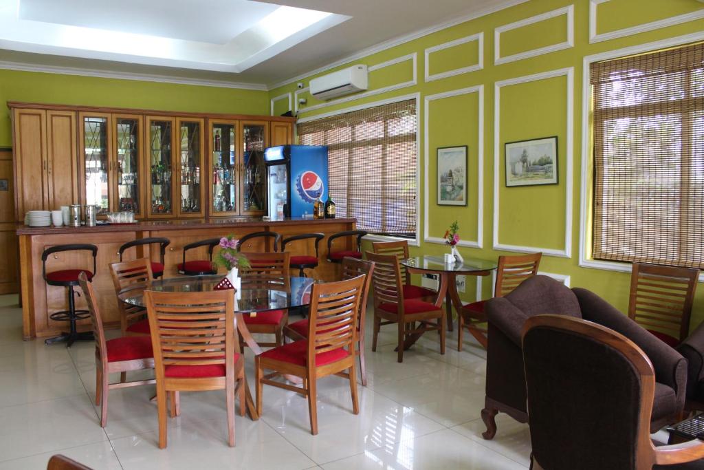 Bar/lounge