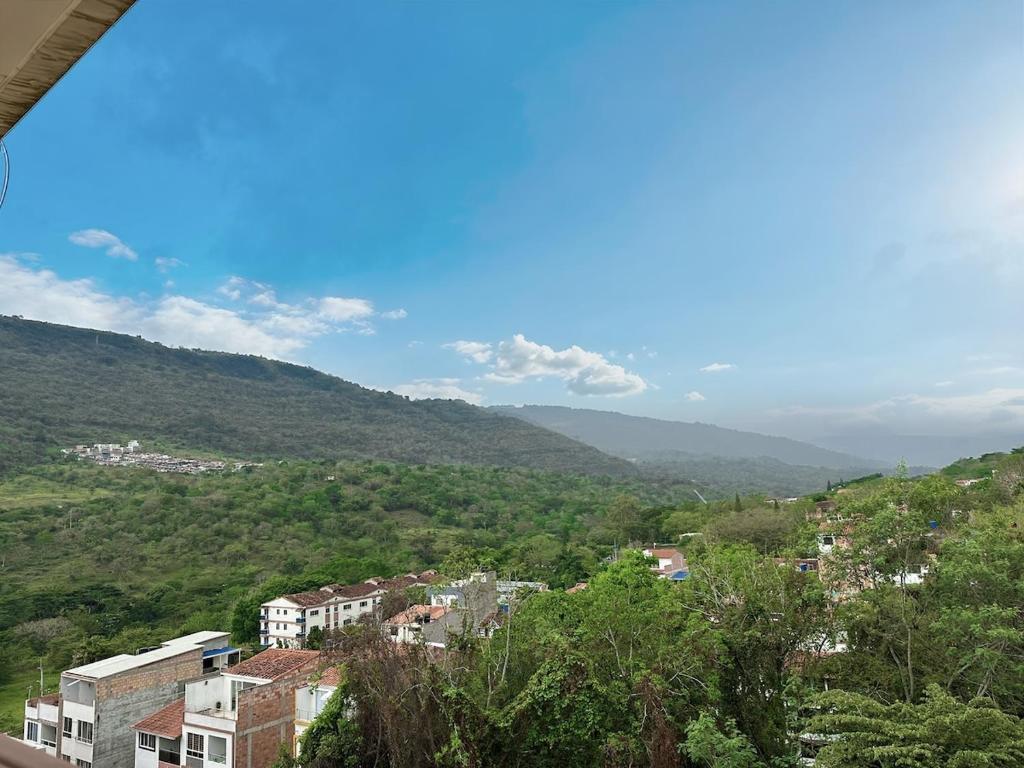 Apartamento vista hermosa a montañas y ciudad - 5
