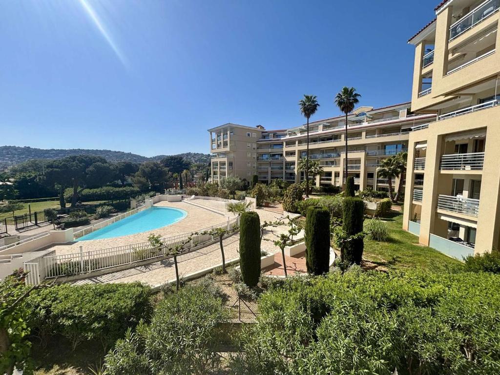 Appartement lumineux, vue parc - 4 pers. - FR-1-252-202 - 1