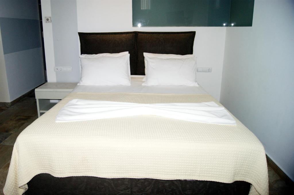 Cascade Holiday Resort Poros photo