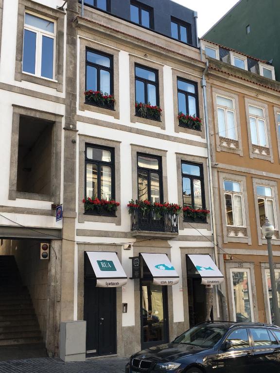 Mouzinho 244 - Porto Houses &amp; Suites — Hotel in Porto