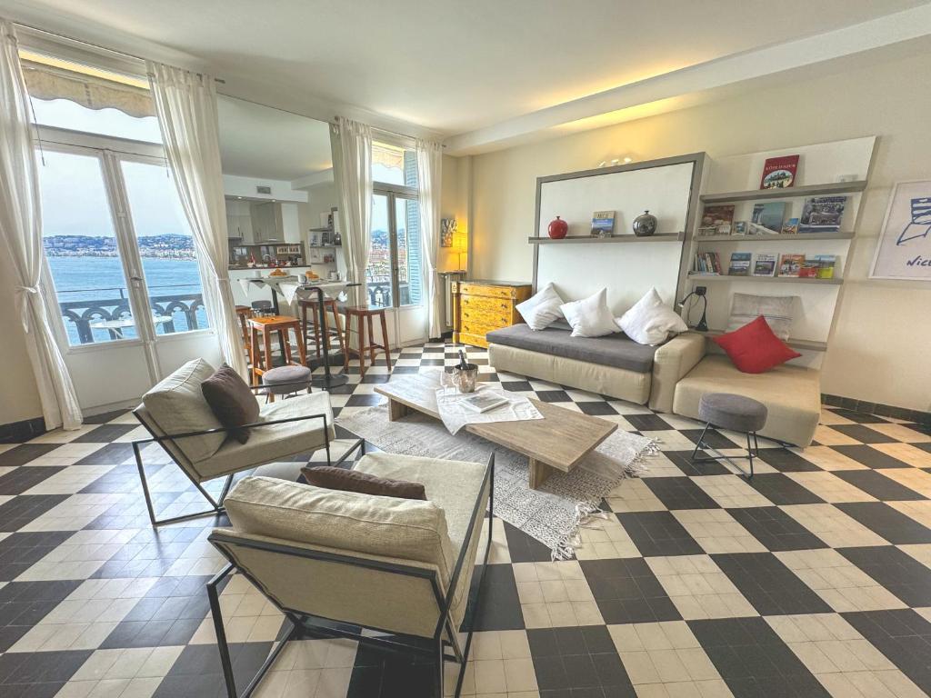 Exceptional Sea Front Suite French Riviera - 2