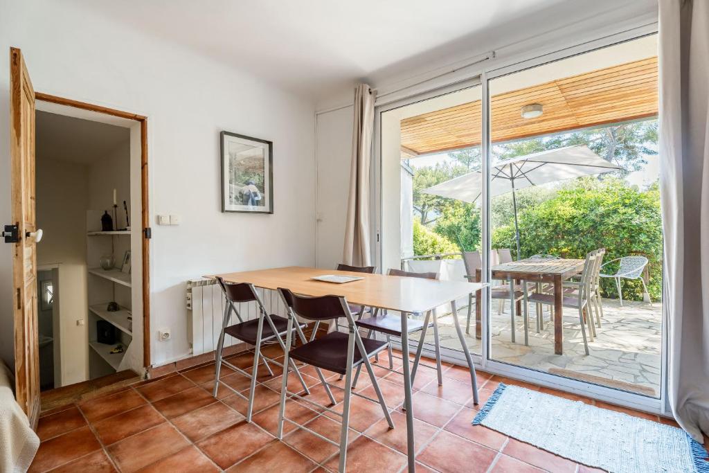 Chez Françoise par Dodo-a-Cassis - 5