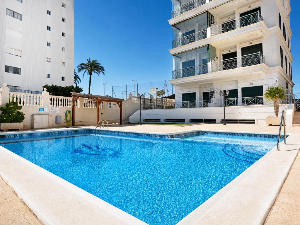 Beachside Apartment - 2