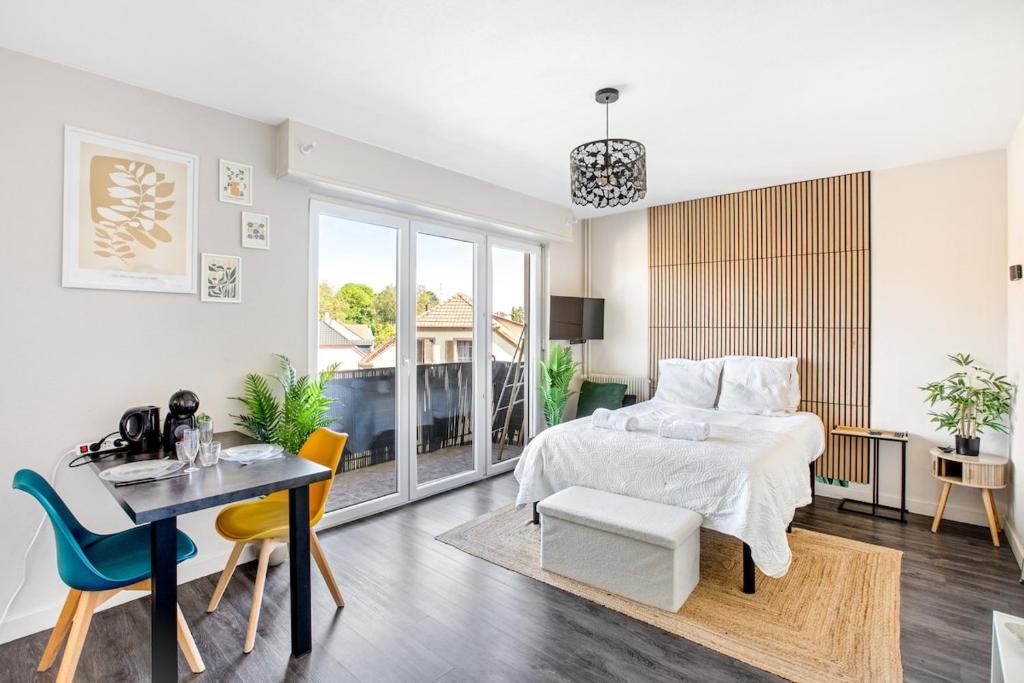By FLB Property - La Suite Lumière - 1