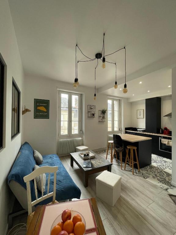 Hypercentre Angers, lumineux T3 de 50m2, bon plan - 2 chambres - 1