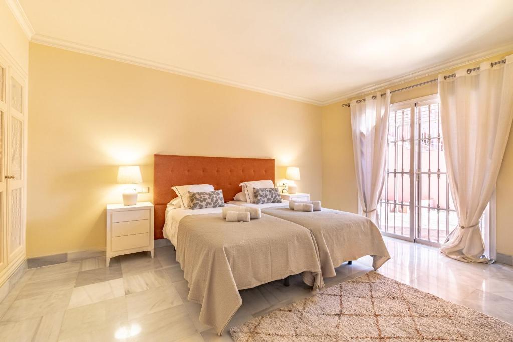 Elegant Golf Apt, Peace, Pool, Panoramic Views - 5