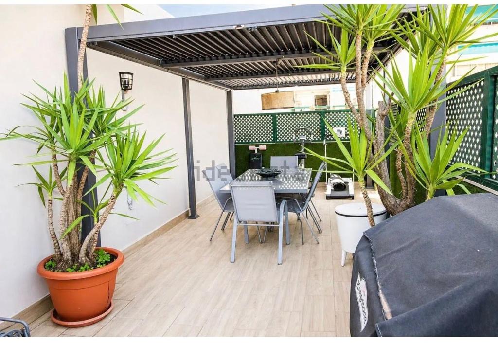 AMAZING ROOFTOP, 70 M TERRACE,Pool,BEACH,PARKING - 4