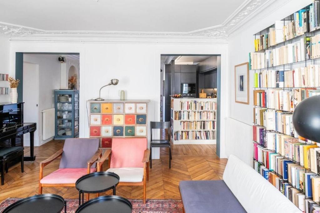 Saint Germain - 3BR - Notre-Dame - Paris Vacation Rentals - 3