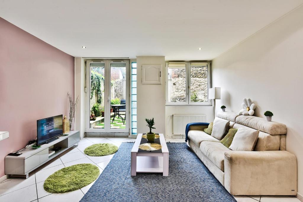 Appartement avec cour privative à Saint-Étienne - 1