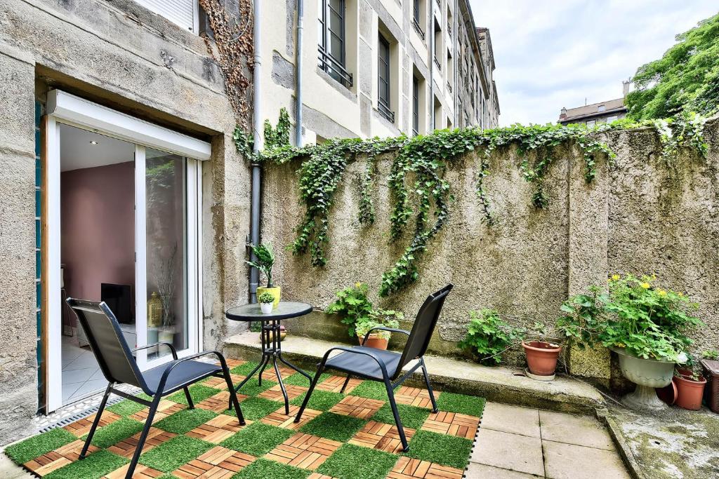 Appartement avec cour privative à Saint-Étienne - 3