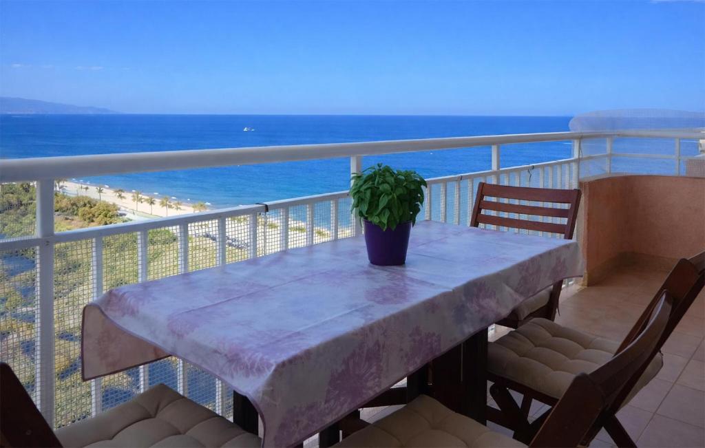 Amazing Apartment In Oropesa Del Mar - 1
