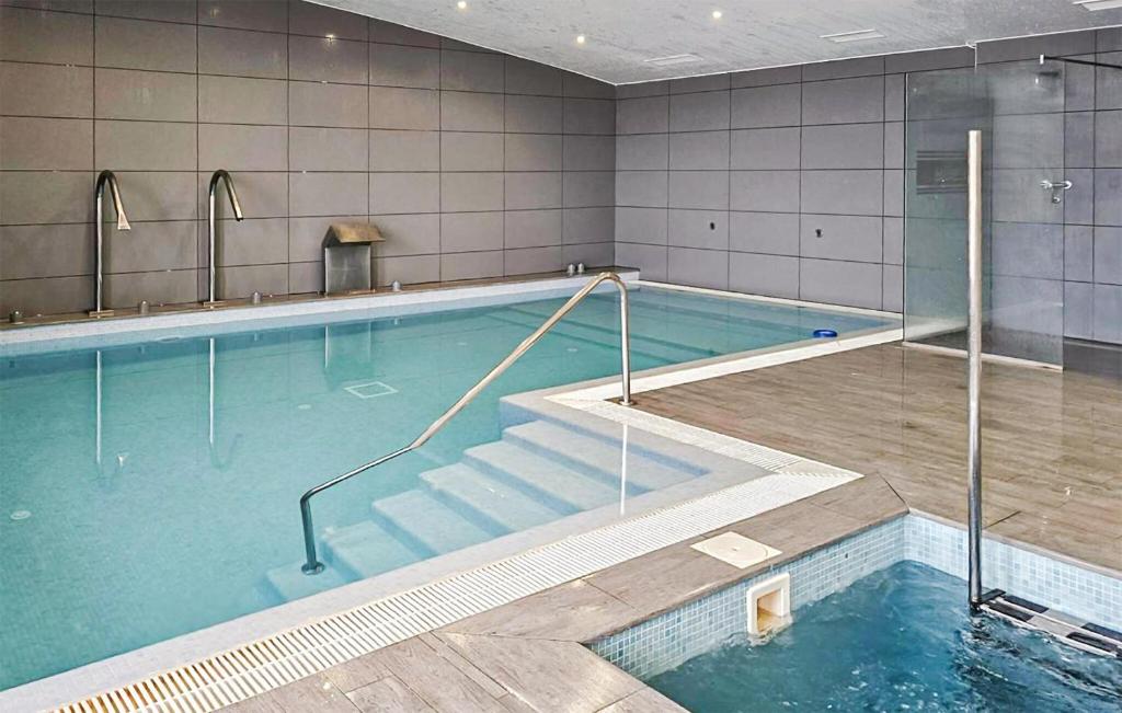 Beautiful Apartment In Orihuela Costa With Sauna - 2