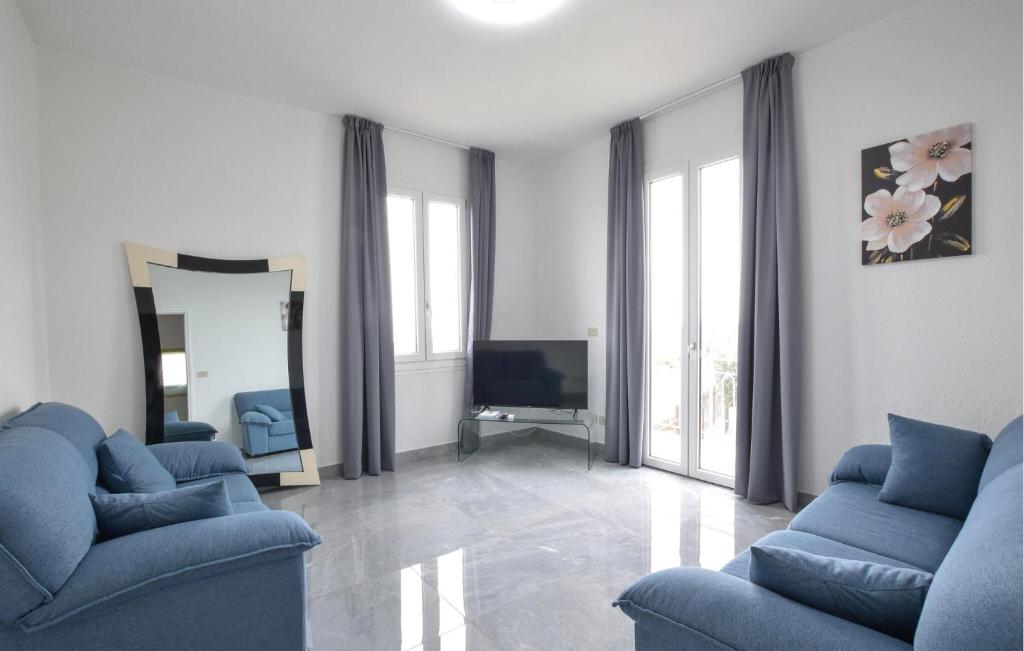 2 Bedroom Beautiful Apartment In Albenga - 3