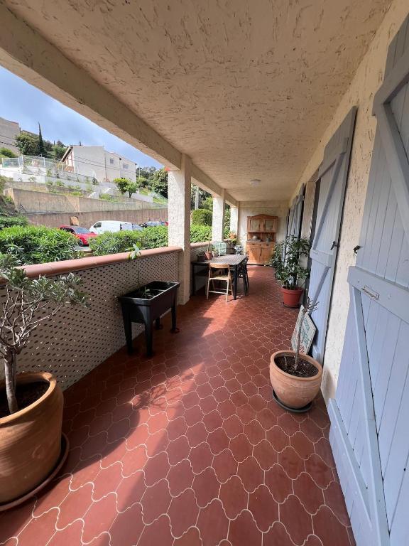 Appartement 4 chambres avec terrasse - 2
