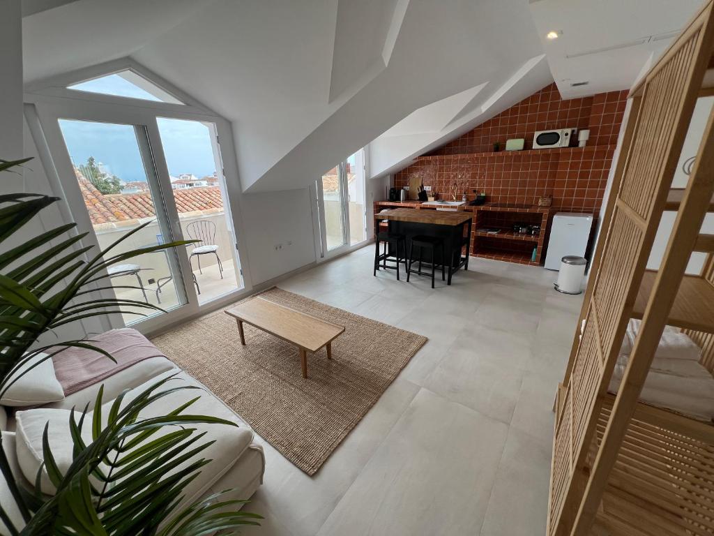Studio Apartments in the vibrant heart of Benalmádena Pueblo - 1