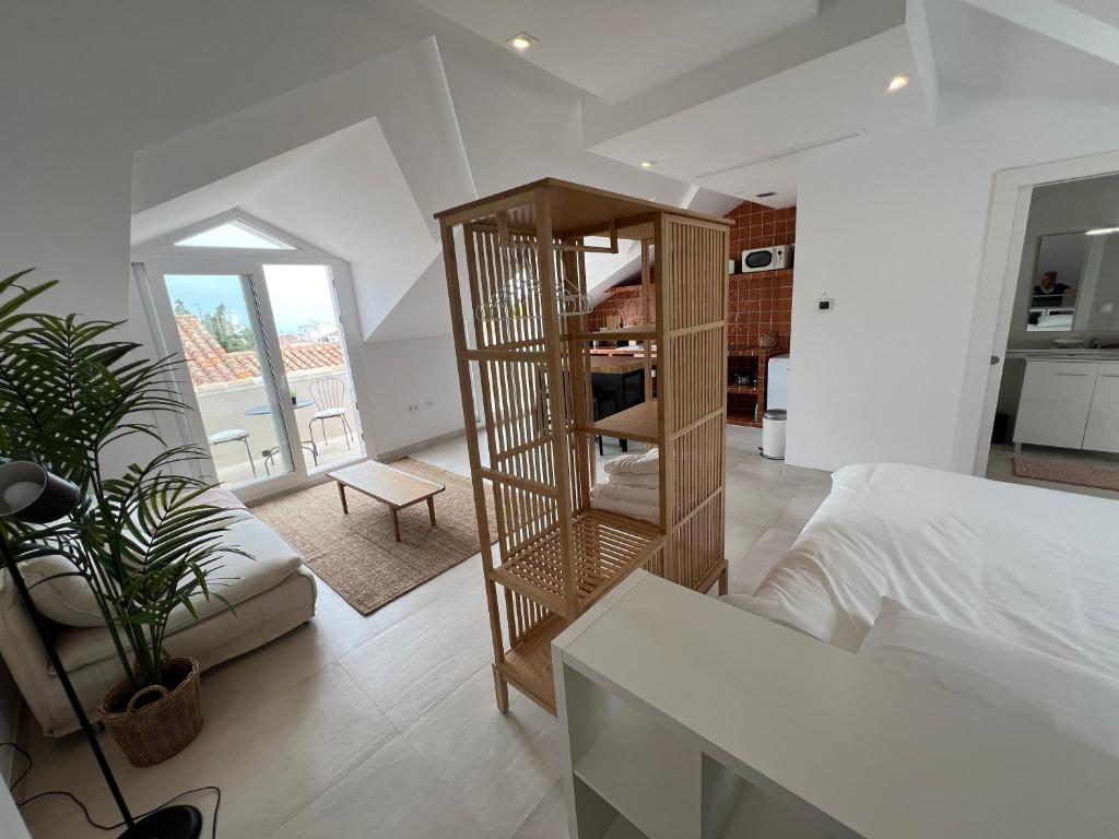 Studio Apartments in the vibrant heart of Benalmádena Pueblo - 4