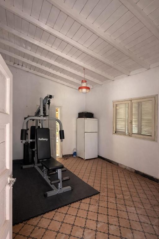 Casa quinta con pileta y cancha fútbol - 5